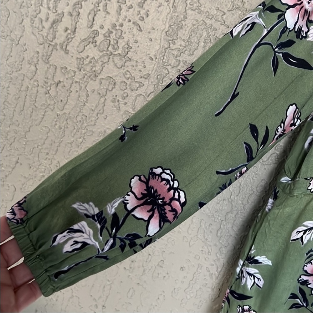 MINKPINK Floral Print V-Neck Long Sleeve Romper - Picture 4 of 14